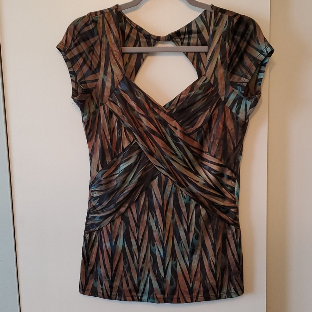 Women's V-Neck Top, Short-sleeve, Keyhole back